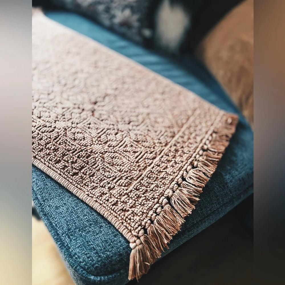 Rug Indian Cotton 20” x 30”